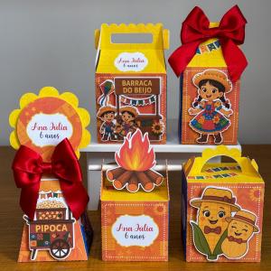 kit Caixinhas  Personalizada Para Lembrancinha com aplique 3D OFFSET 180G  4x0   